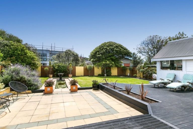 Photo of property in 28 Bedford Street, Saint Clair, Dunedin, 9012