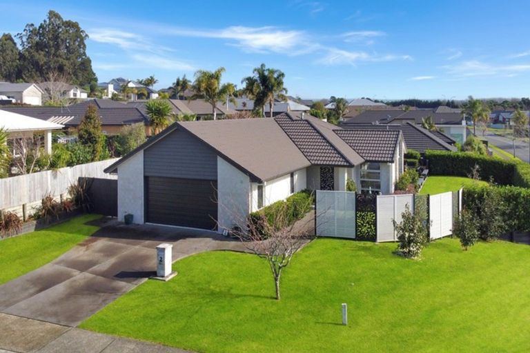 Photo of property in 2 Dayna Avenue, Ohauiti, Tauranga, 3112