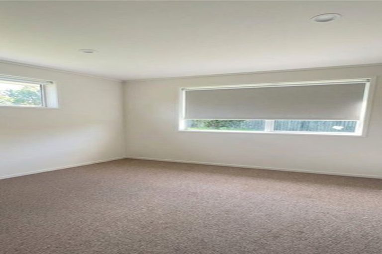 Photo of property in 2 Gambare Place, Wattle Downs, Auckland, 2103