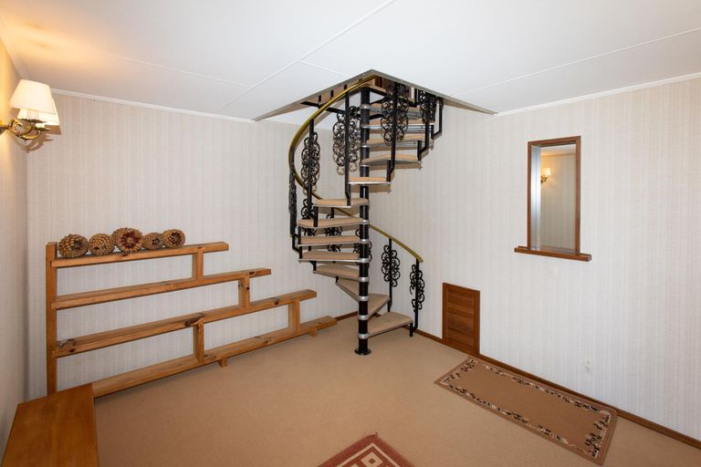 Photo of property in 26 Murray Place, Lake Tekapo, 7999