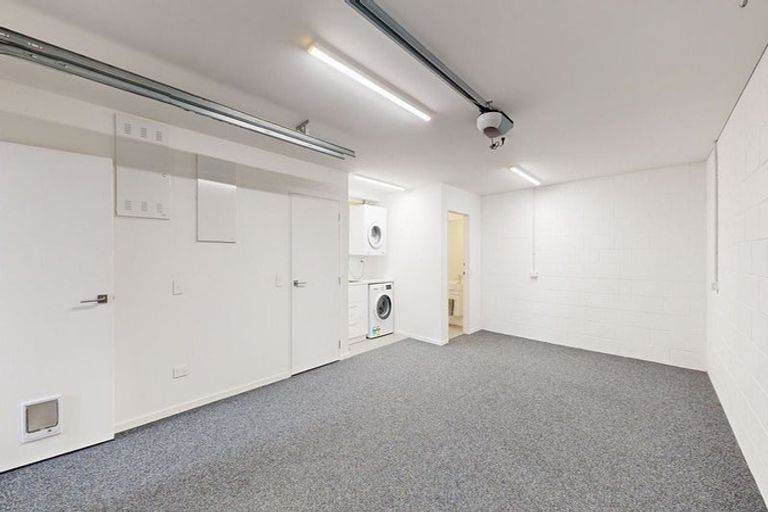 Photo of property in 14/104 Maupuia Road, Maupuia, Wellington, 6022