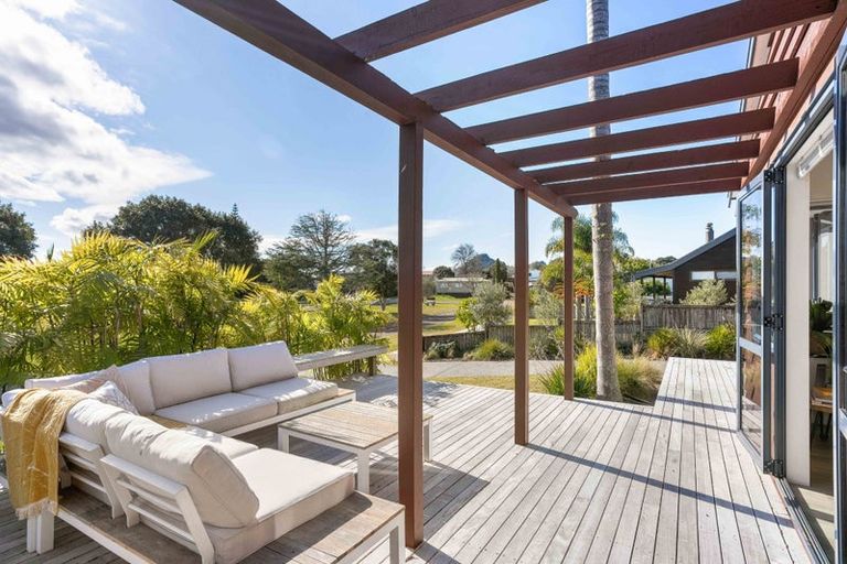 Photo of property in 13 Given Grove, Pauanui, Hikuai, 3579