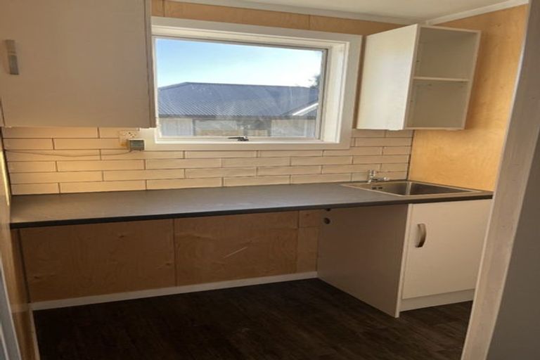 Photo of property in 2 Olive Place, Nawton, Hamilton, 3200