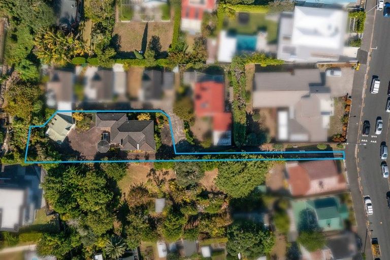 Photo of property in 1/26 Queens Parade, Devonport, Auckland, 0624