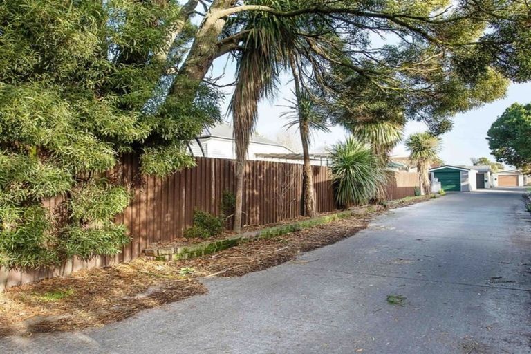 Photo of property in 2/65a Tilford Street, Woolston, Christchurch, 8062