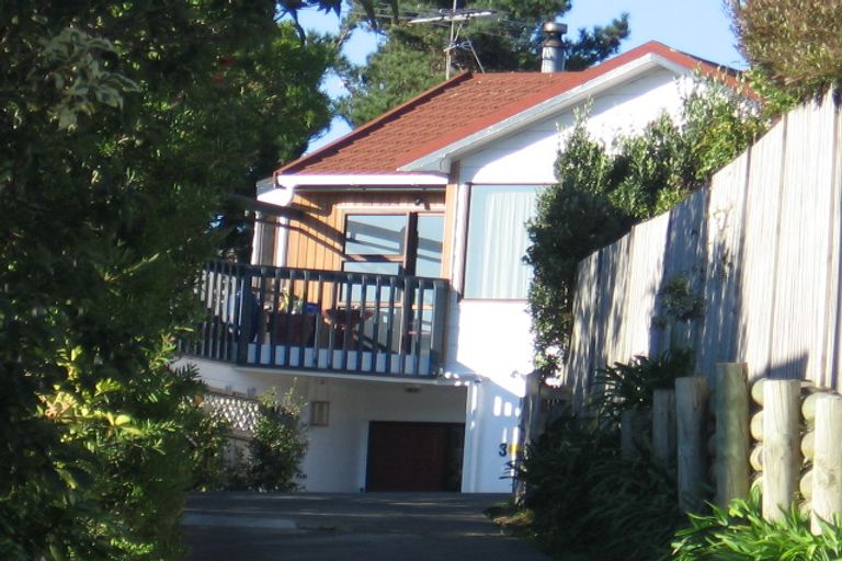 Photo of property in 30 Wingfield Place, Churton Park, Wellington, 6037