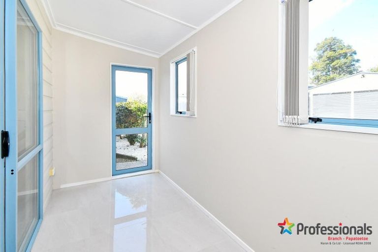 Photo of property in 22 Caringbah Drive, Papatoetoe, Auckland, 2025