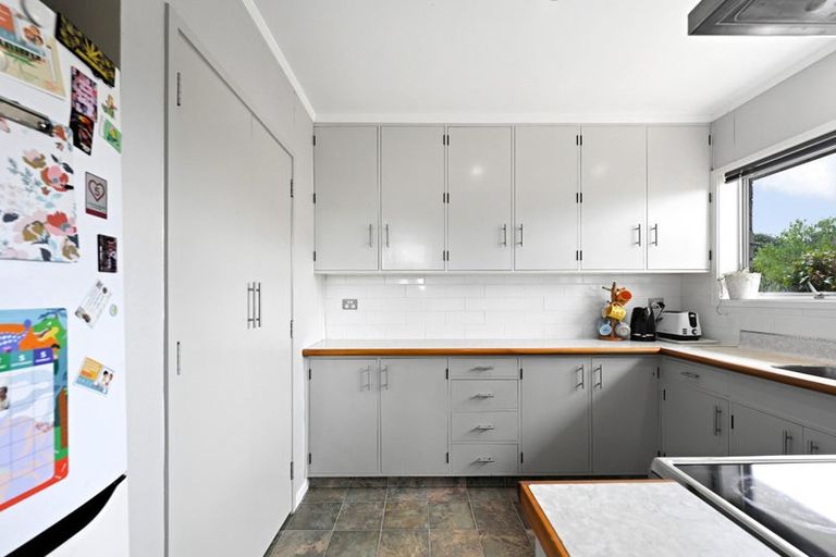 Photo of property in 8 Newcastle Road, Dinsdale, Hamilton, 3204