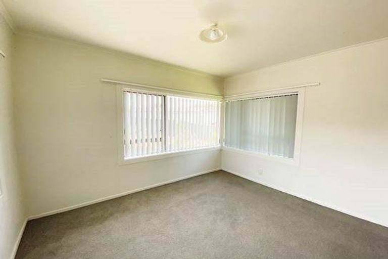 Photo of property in 43 Claude Road, Hillpark, Auckland, 2102