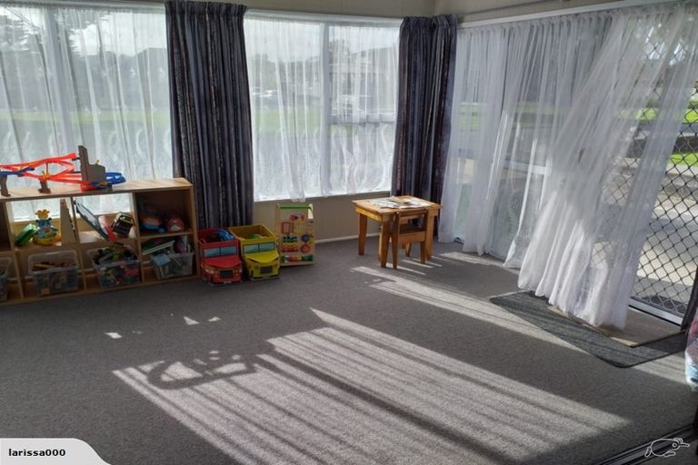 Photo of property in 32 Burton Avenue, Whanganui East, Whanganui, 4500
