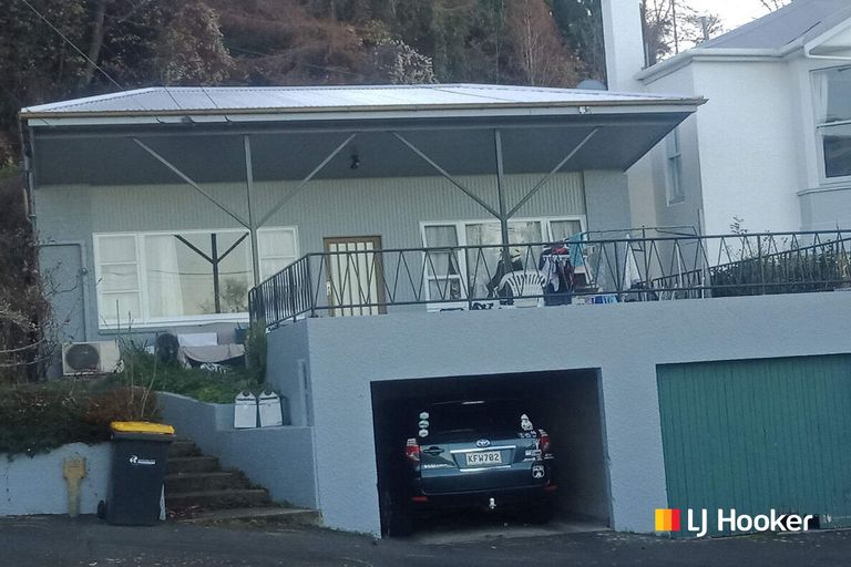 Photo of property in 112 Stafford Street, Dunedin Central, Dunedin, 9016