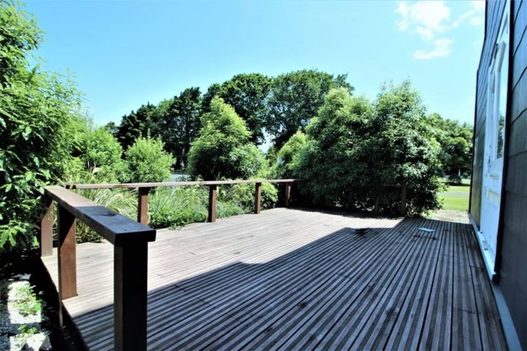 Photo of property in 50 Ross Street, Woodville, 4920