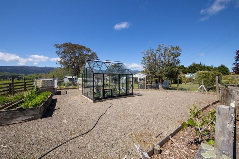 Photo of property in 2393 Pohangina Road, Pohangina, Ashhurst, 4884