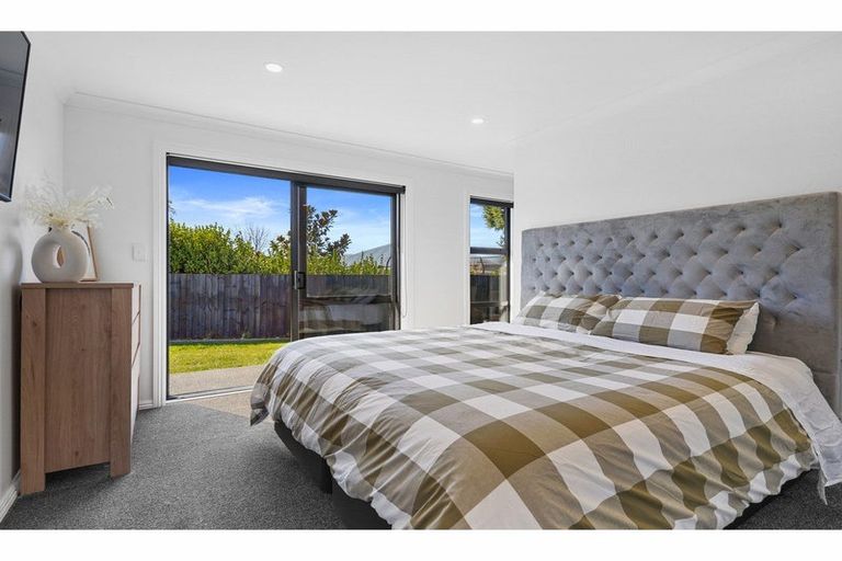 Photo of property in 7 Clonbunny Close, Rolleston, 7614