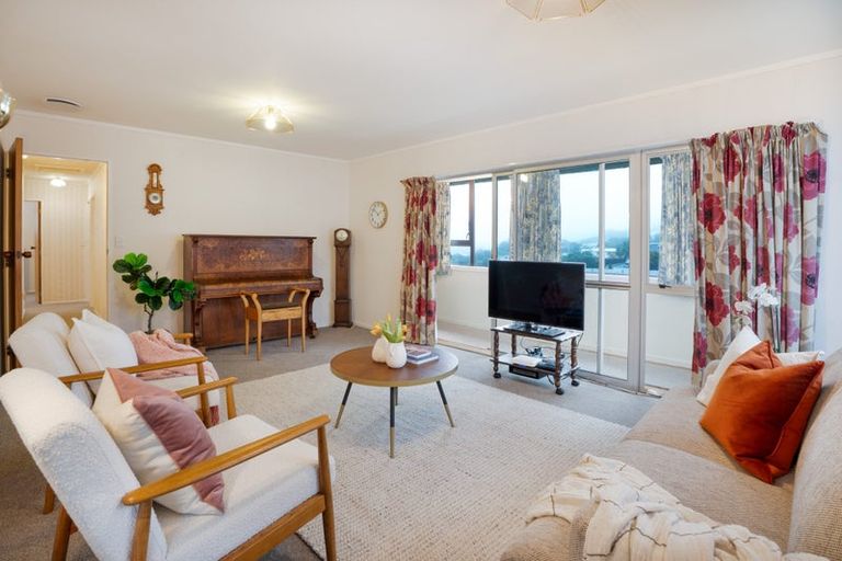 Photo of property in 4 Tralee Place, Johnsonville, Wellington, 6037