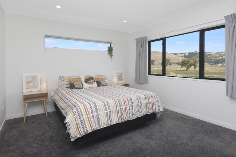 Photo of property in 27 Long Acre Drive, Cracroft, Christchurch, 8022