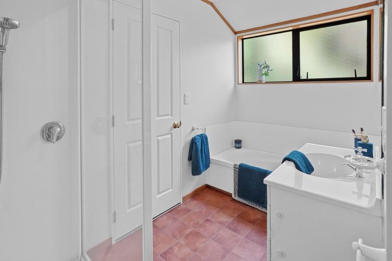 Photo of property in 10 Greenwood Place, Richmond, 7020