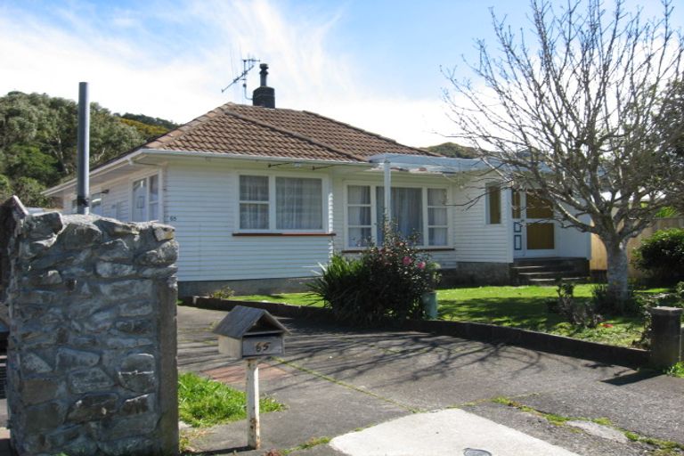 Photo of property in 65 Westminster Road, Wainuiomata, Lower Hutt, 5014