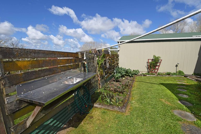 Photo of property in 77 Kaira Road, Kaiwaka, 0573