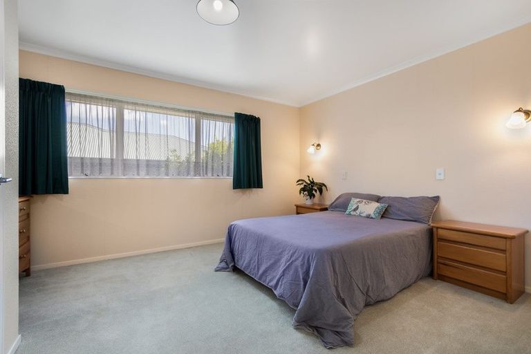 Photo of property in 98 Shakespeare Street, Leamington, Cambridge, 3432