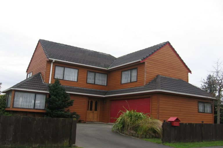 Photo of property in 61 Benmore Avenue, Cloverlea, Palmerston North, 4412