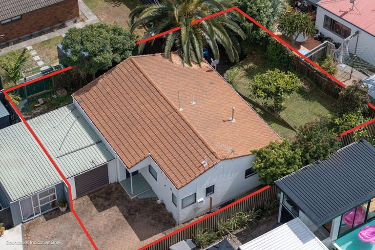 Photo of property in 3b Riverton Road, Mount Maunganui, 3116