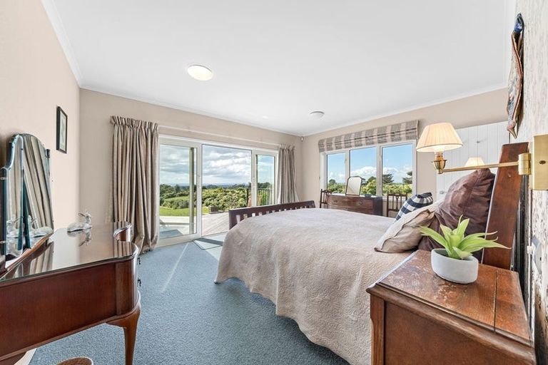 Photo of property in 40 Maunga Heights, Hurworth, New Plymouth, 4371