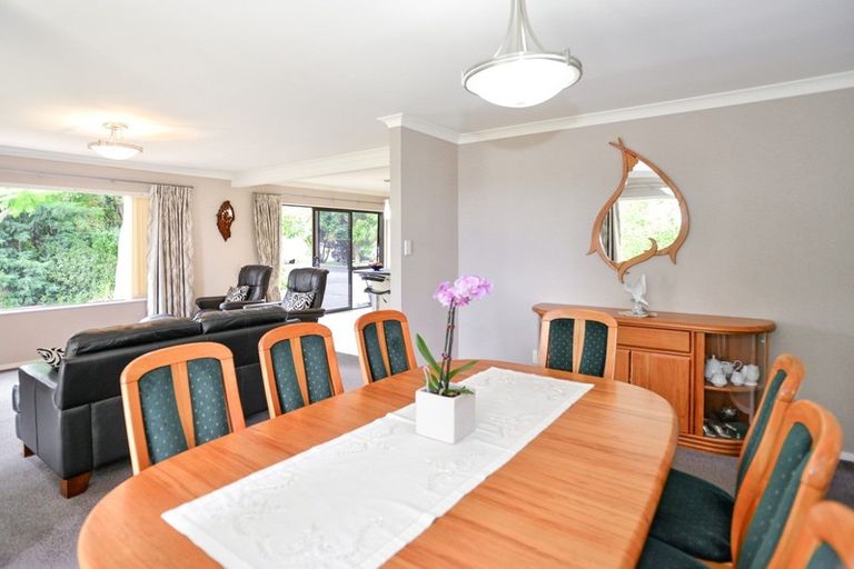 Photo of property in 98 Lane Road, Havelock North, 4130
