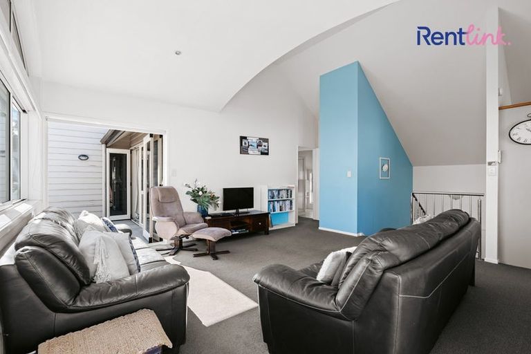 Photo of property in 16d May Street, Mount Maunganui, 3116