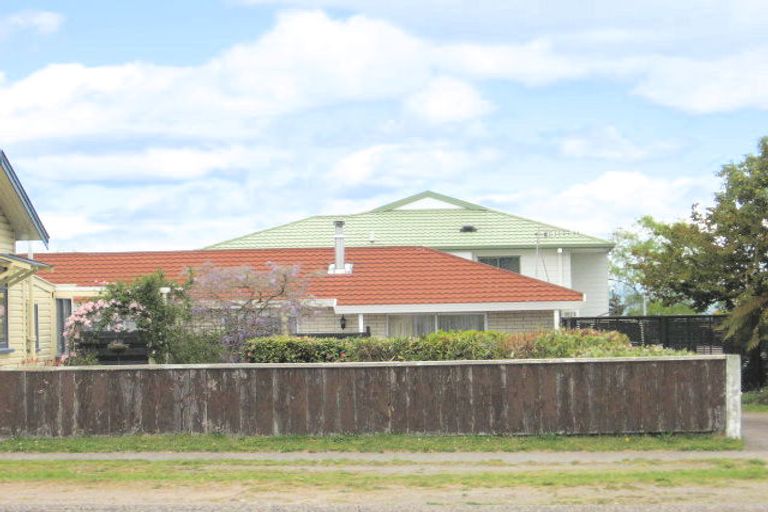 Photo of property in 2/111 Tamamutu Street, Taupo, 3330