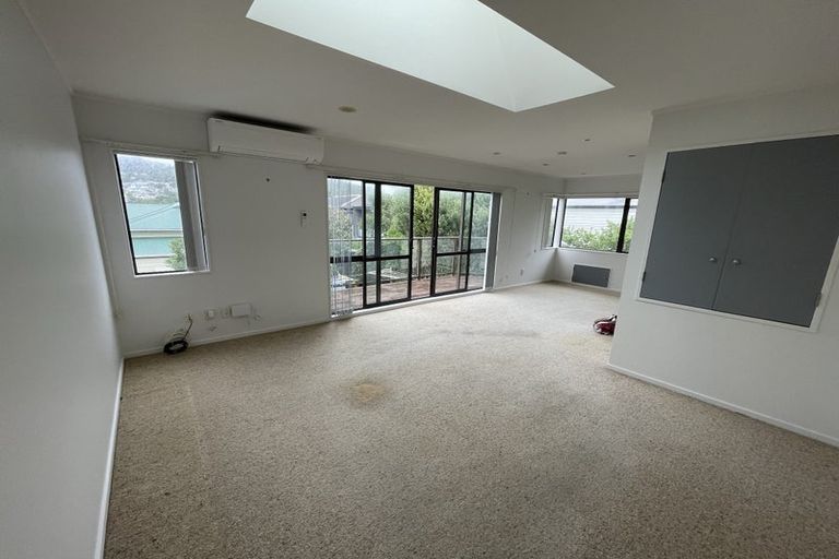 Photo of property in 1/72 Derwent Street, Island Bay, Wellington, 6023
