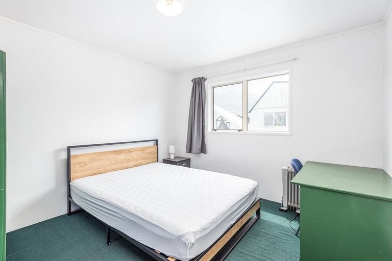 Photo of property in 2/91 Brockworth Place, Riccarton, Christchurch, 8011