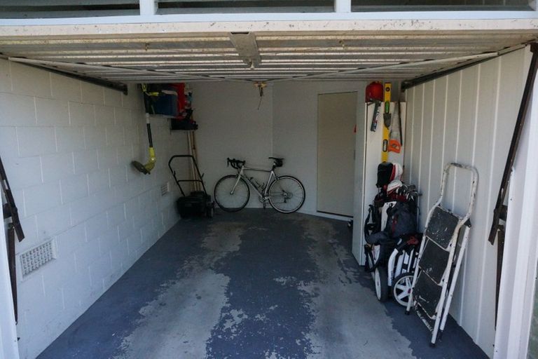 Photo of property in 1/23 Aramoana Avenue, Devonport, Auckland, 0624