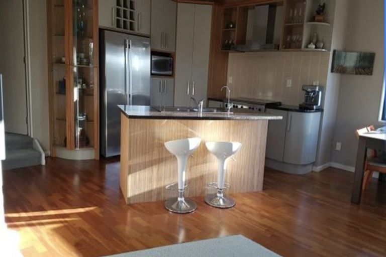 Photo of property in 62 Scarlet Oak Drive, Schnapper Rock, Auckland, 0632