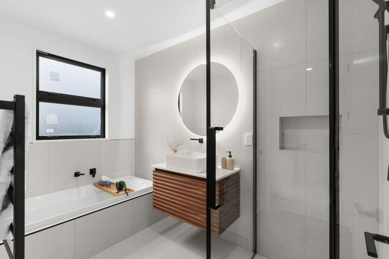 Photo of property in 3 Ferbane Way, Halswell, Christchurch, 8025