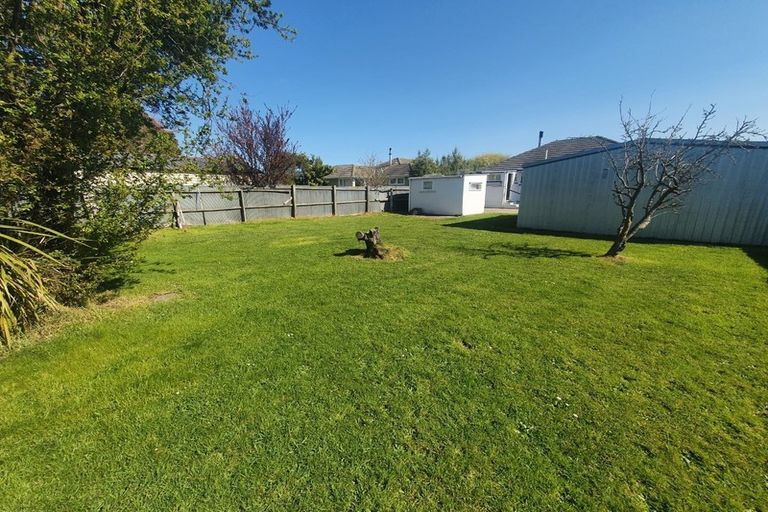 Photo of property in 32 Pembroke Street, Avondale, Christchurch, 8061