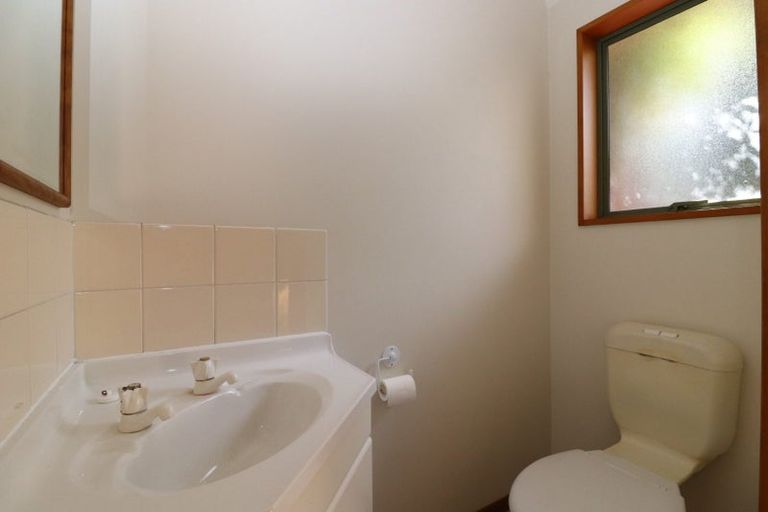 Photo of property in 15 Brockworth Place, Riccarton, Christchurch, 8011