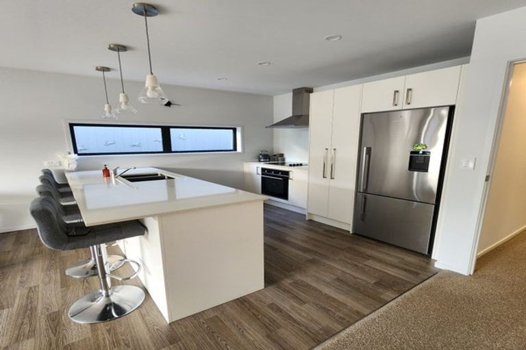 Photo of property in 6 Paddock Lane, Pukekohe, 2120