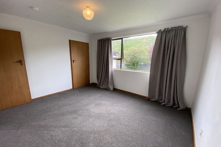 Photo of property in 3 Butel Avenue, Arrowtown, 9302