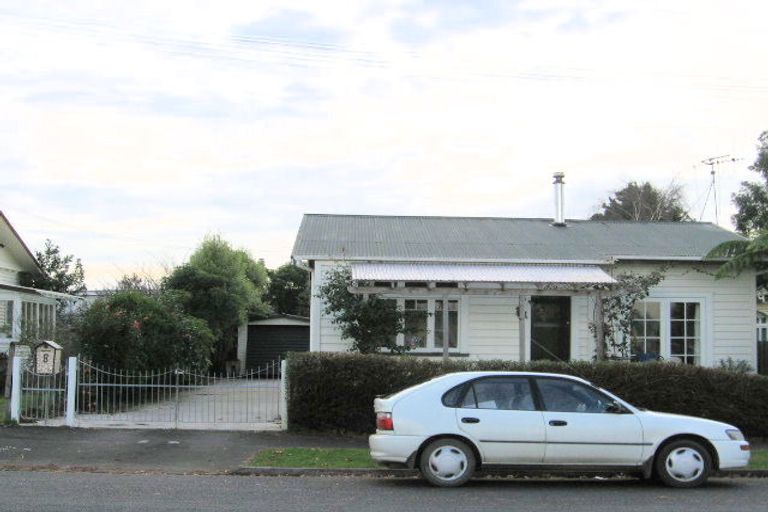 Photo of property in 8 Hall Lane, Frankton, Hamilton, 3204