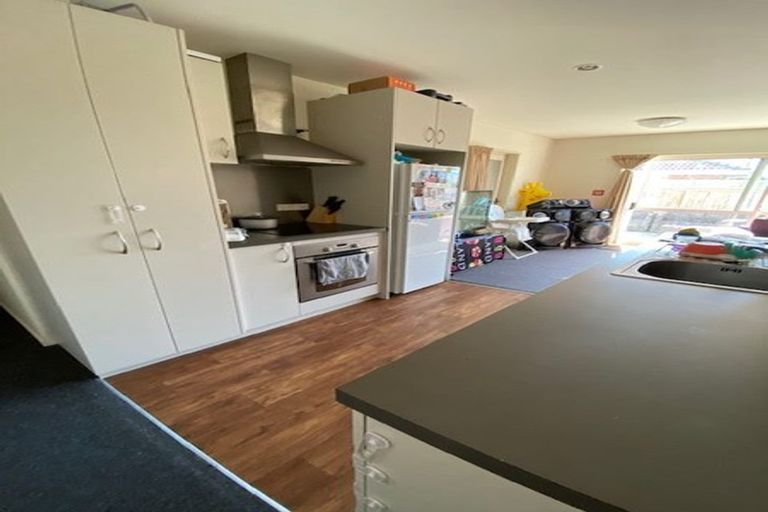 Photo of property in 2/57 Charles Street, Waltham, Christchurch, 8011