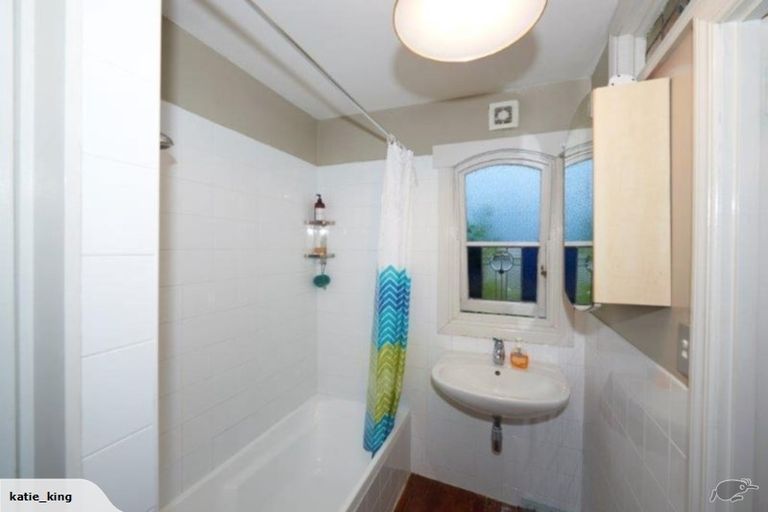 Photo of property in 9 Waima Street, Grey Lynn, Auckland, 1021