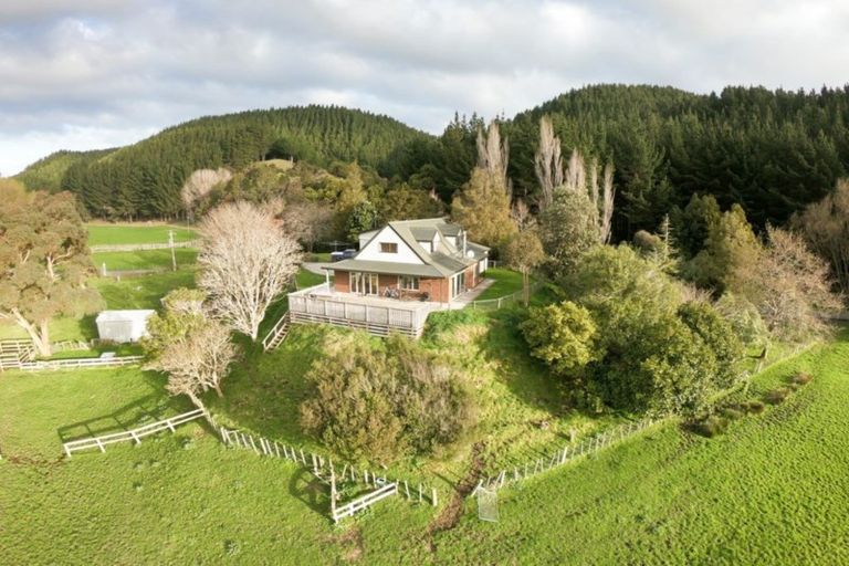 Photo of property in 455 Longacre Road, Okoia, Whanganui, 4582