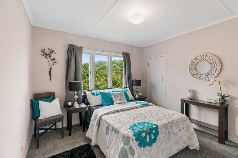 Photo of property in 69 King Street, Waiuku, 2123