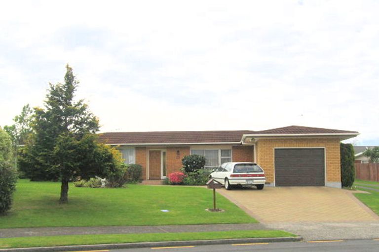 Photo of property in 13 Ridge Street, Otumoetai, Tauranga, 3110