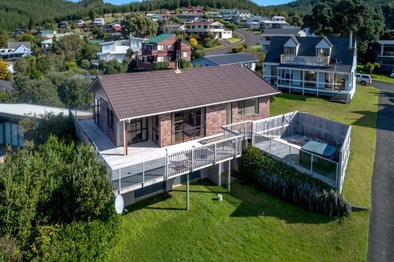 Photo of property in 109 Russell Bruce Place, Onemana, Whangamata, 3691