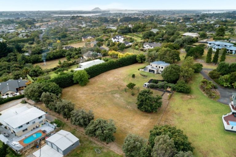 Photo of property in 16 Tupelo Place, Ohauiti, Tauranga, 3112