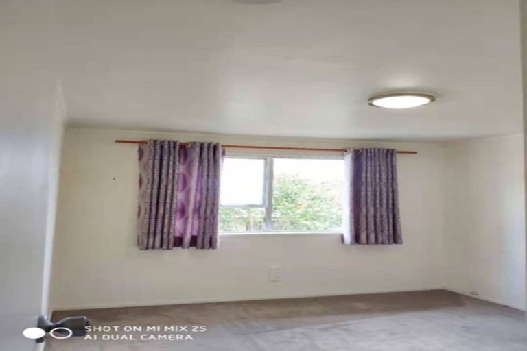 Photo of property in 39d Tomo Street, New Lynn, Auckland, 0600