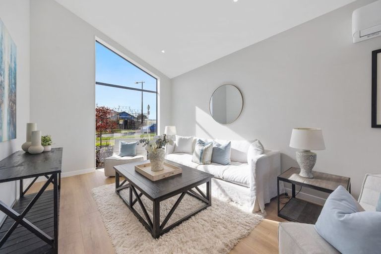 Photo of property in 15 Kakano Street, Clevedon, 2582