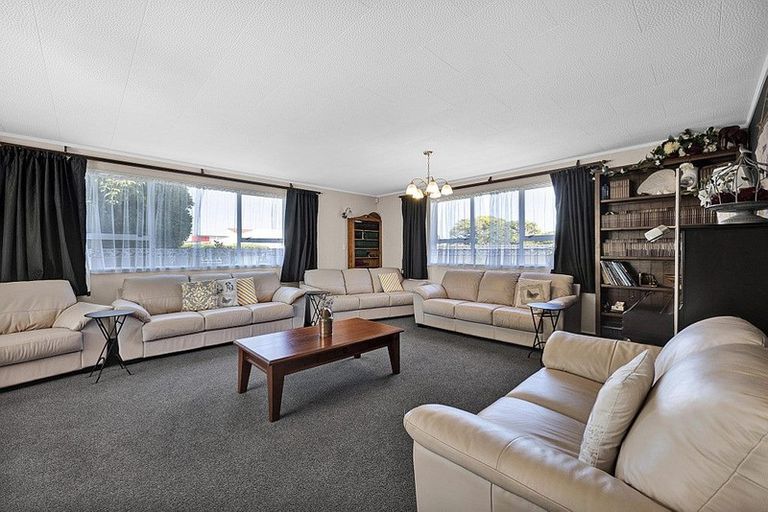 Photo of property in 289 Glover Road, Hawera, 4610